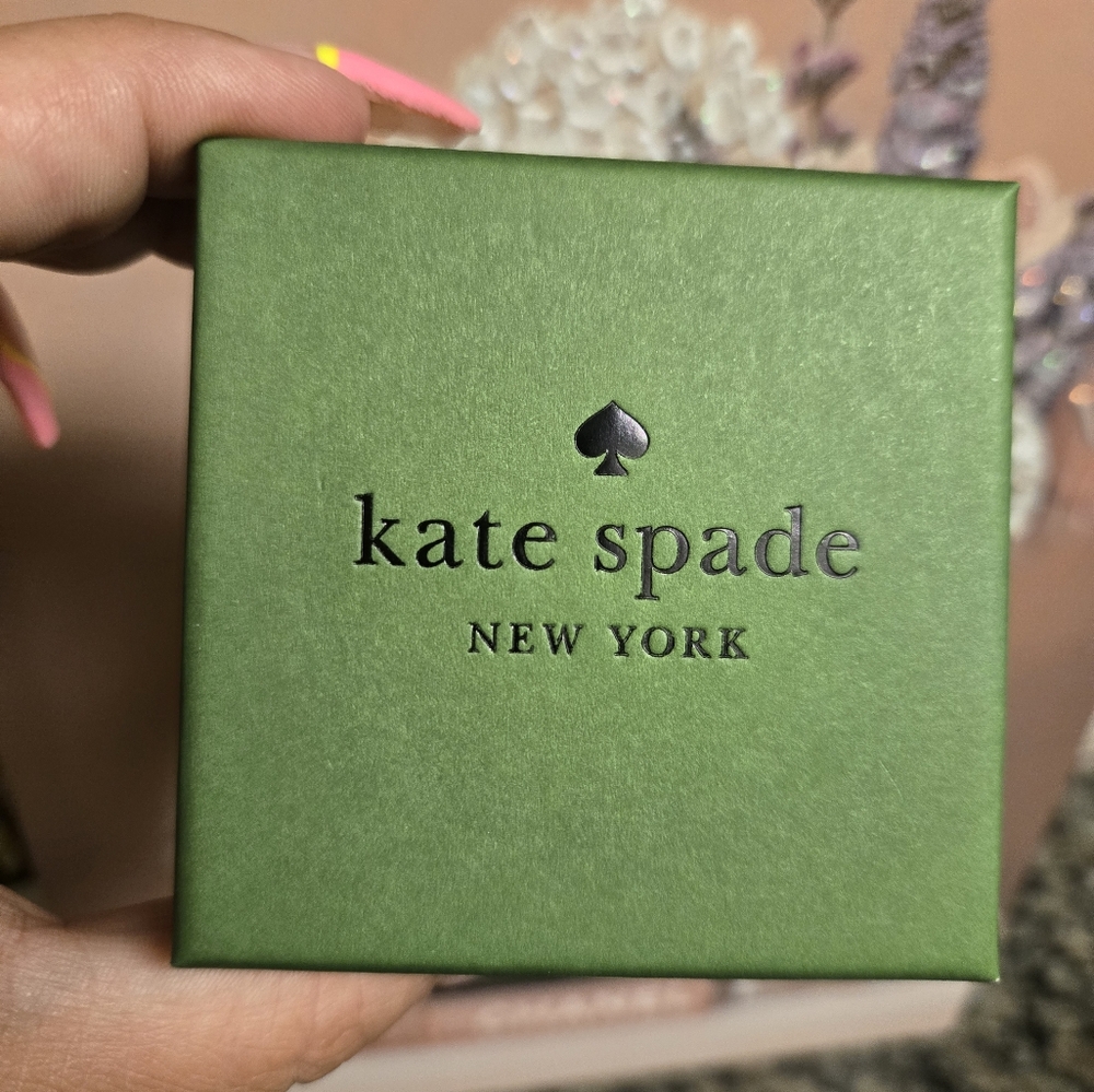 Kate Spade Drop Huggies  Earrings NIB - Picture 4 of 4